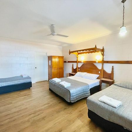 Yongala Lodge By The Strand Townsville Esterno foto