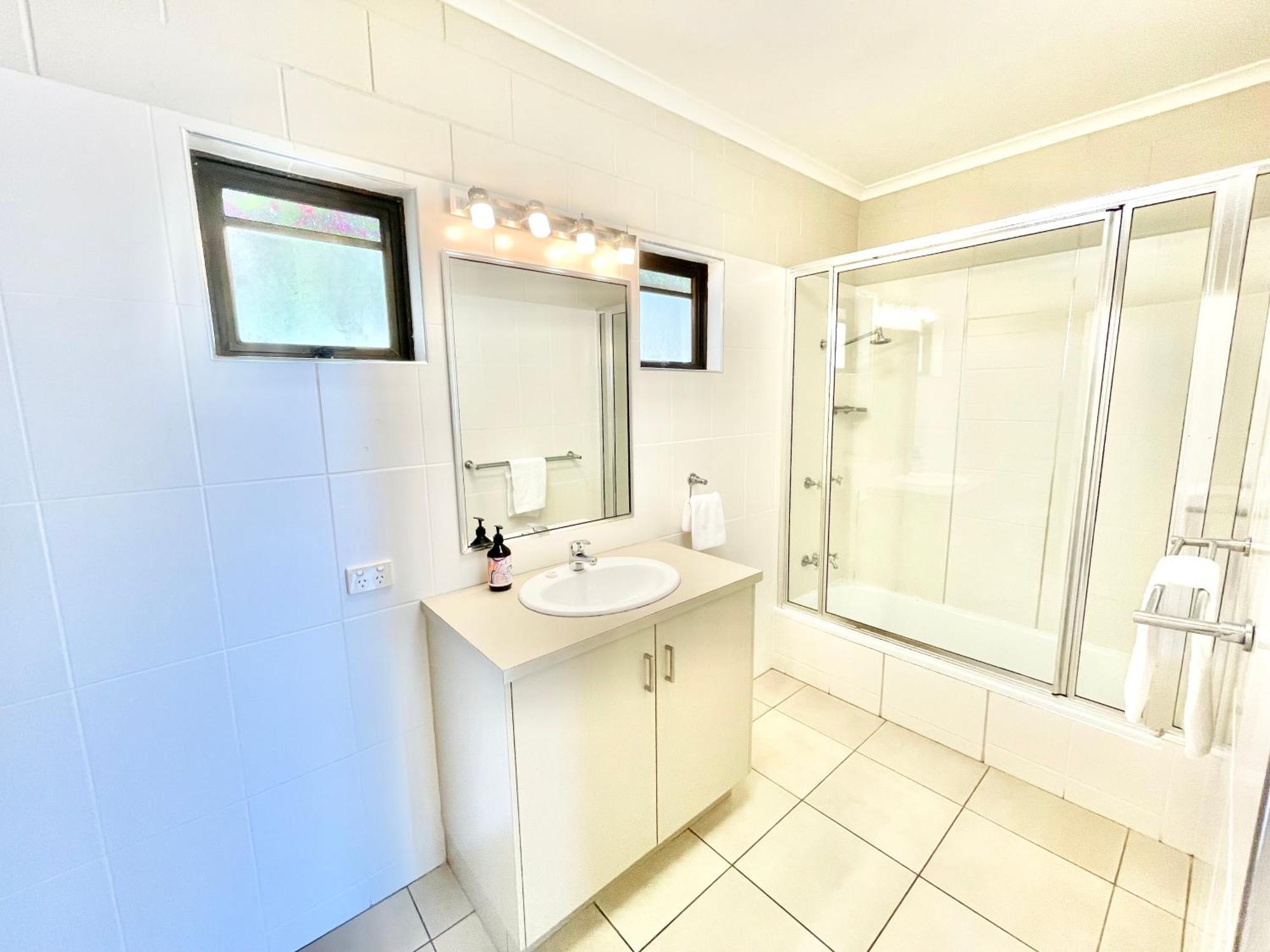 Yongala Lodge By The Strand Townsville Esterno foto